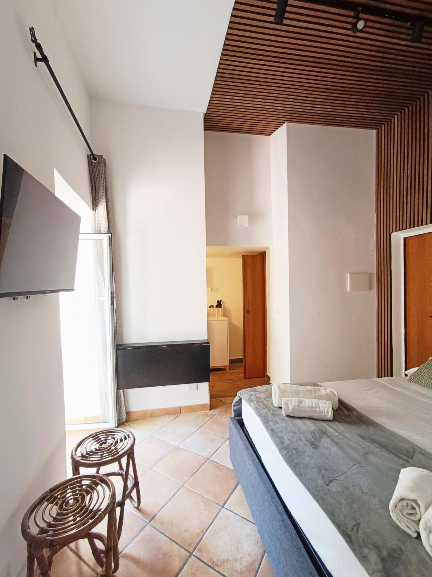 Mini Studio Con Balcone A Piazza Del Popolo Рим Экстерьер фото