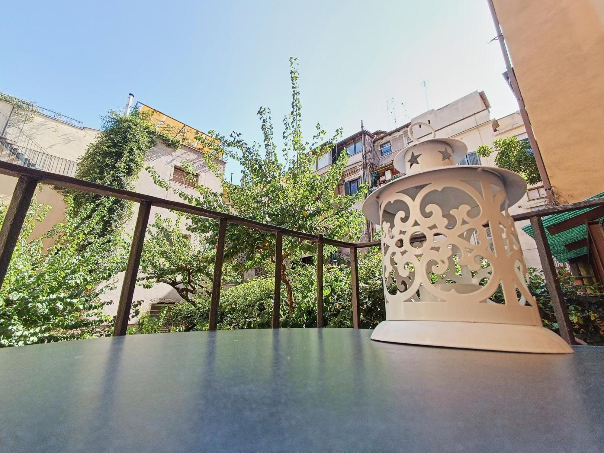 Mini Studio Con Balcone A Piazza Del Popolo Рим Экстерьер фото